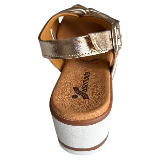Scarpe linea confort Susimoda sandali in pelle laminata platino