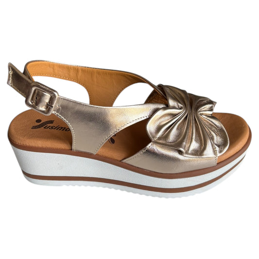 Scarpe linea confort Susimoda sandali in pelle laminata platino